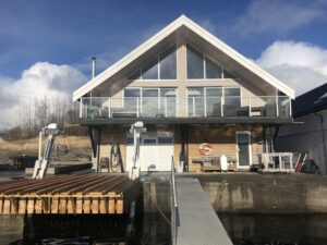 Fasade av klubbhuset